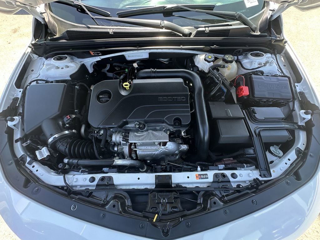 Used 2023 Chevrolet Malibu LT w/ Sport Edition image 24