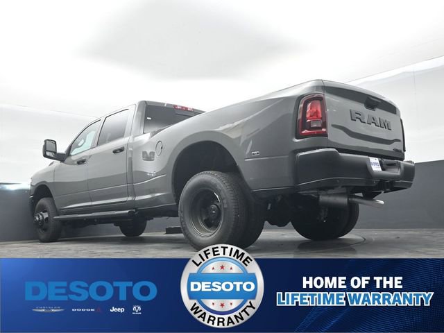 New 2026 RAM 3500 Tradesman AWD/4WD image 47