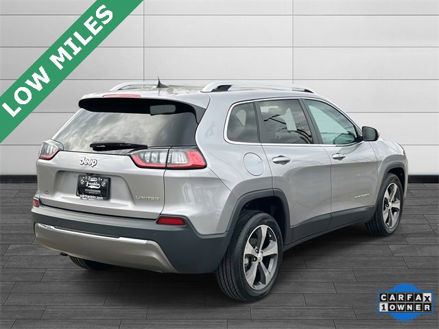 Certified 2019 Jeep Cherokee Limited image 3