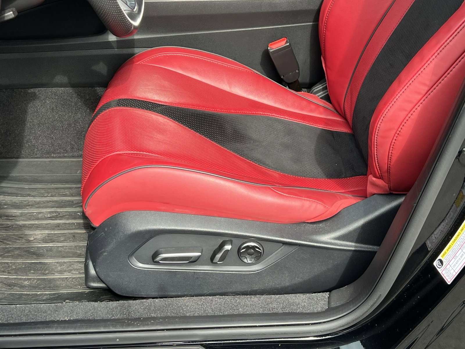 Used 2023 Acura TLX SH-AWD w/ A-SPEC Pkg image 11