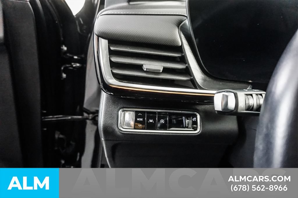 Used 2024 Buick Envision Preferred AWD/4WD image 31