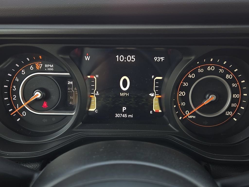 Used 2024 Jeep Gladiator Rubicon AWD/4WD image 18