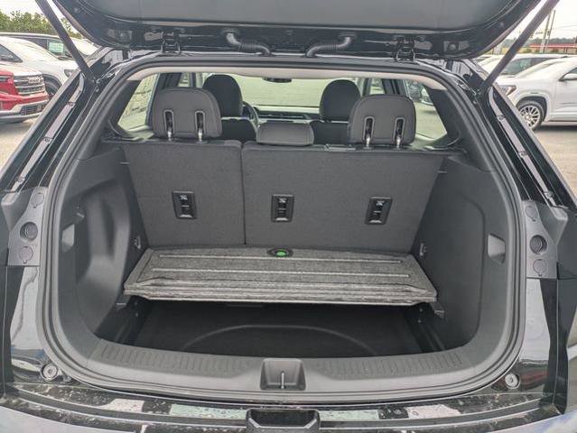 New 2027 Chevrolet Bolt LT w/ Comfort Package FWD image 14