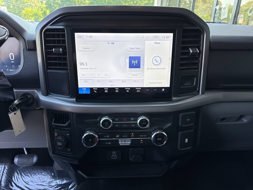 Used 2025 Ford F150 XLT w/ Equipment Group 301A Standard AWD/4WD image 17