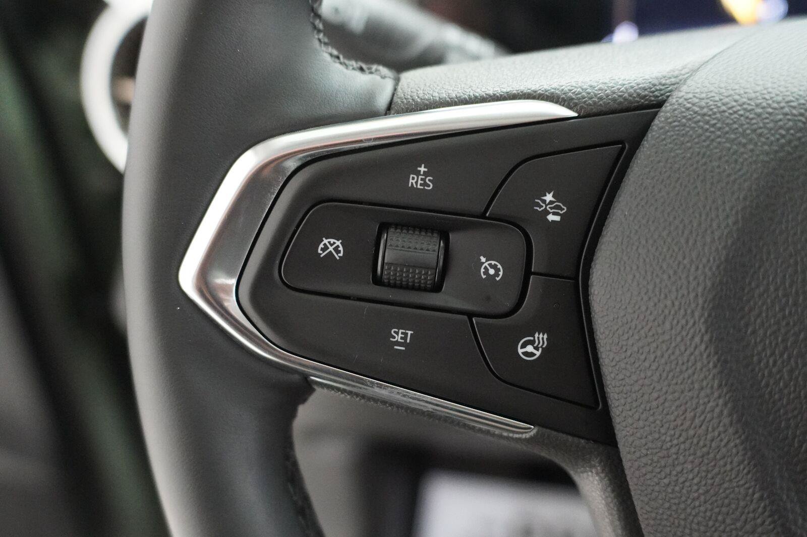 Used 2026 Chevrolet Trax ACTIV w/ Driver Confidence Package FWD image 6