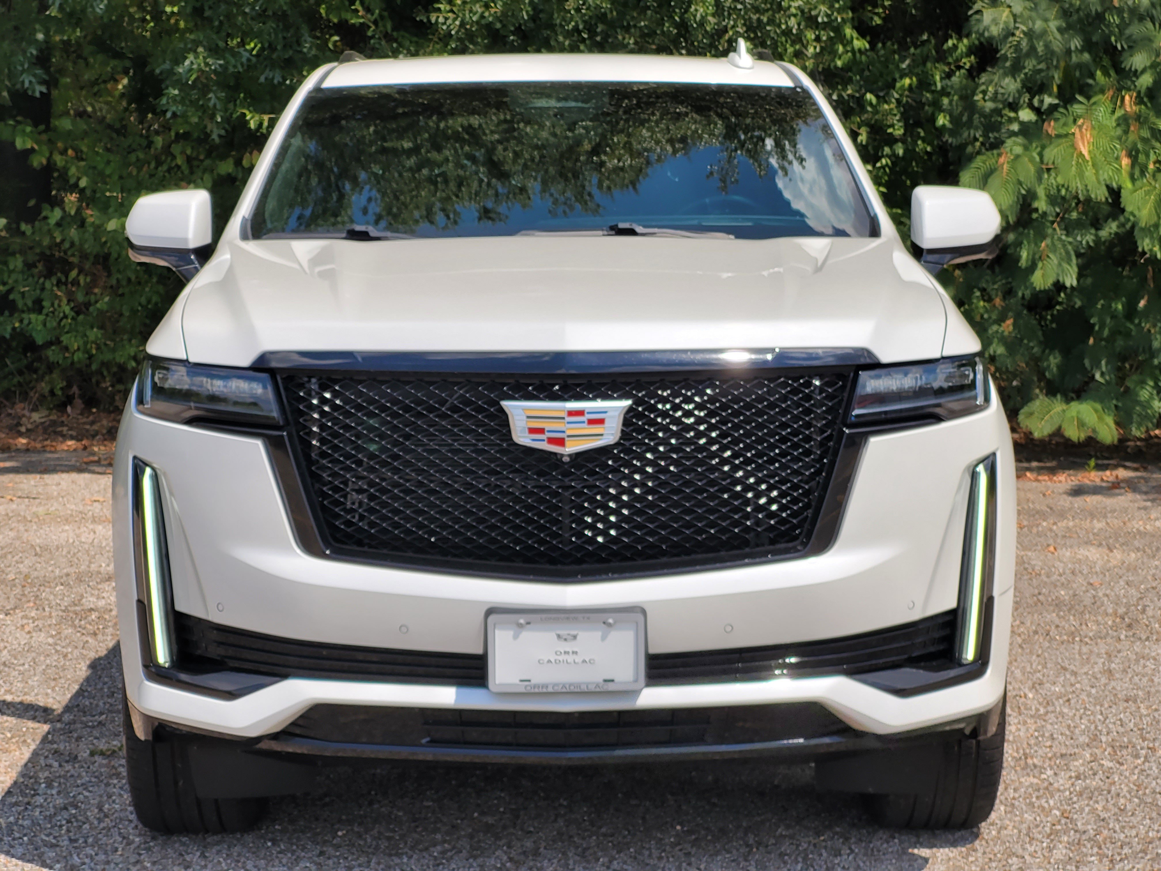 Used 2021 Cadillac Escalade Sport RWD image 2