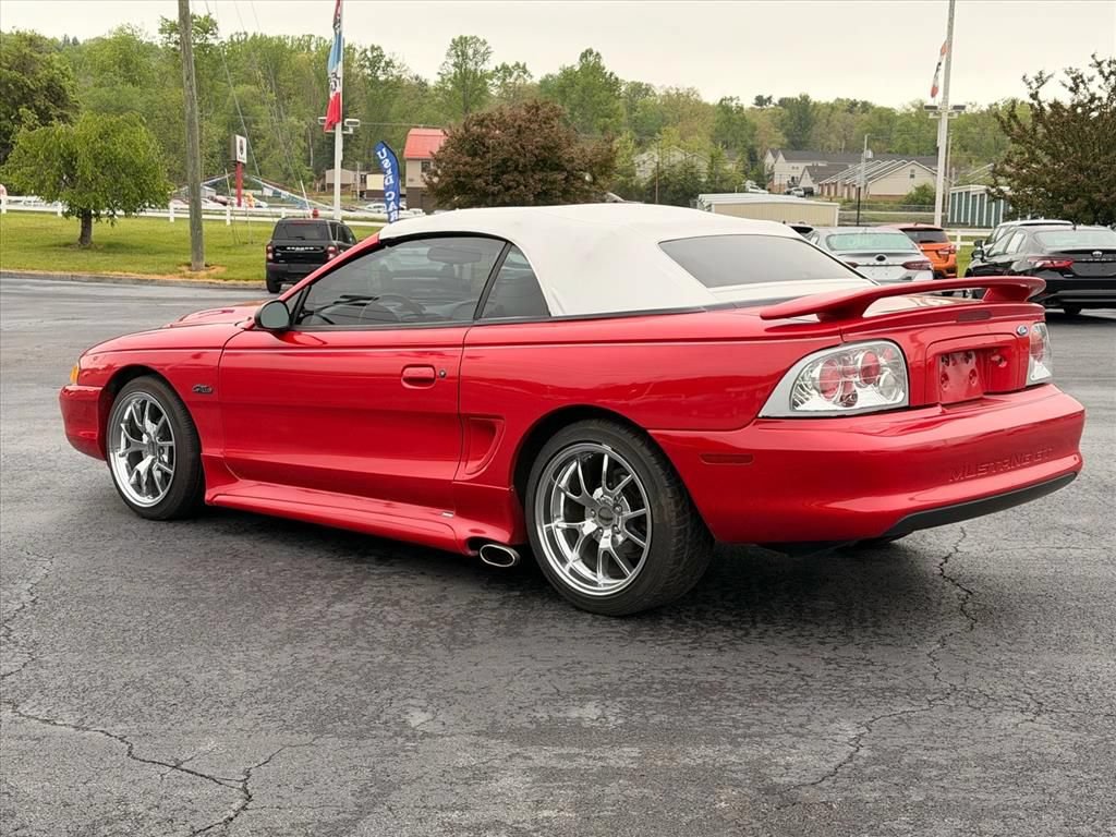 Used 1996 Ford Mustang GT RWD image 8
