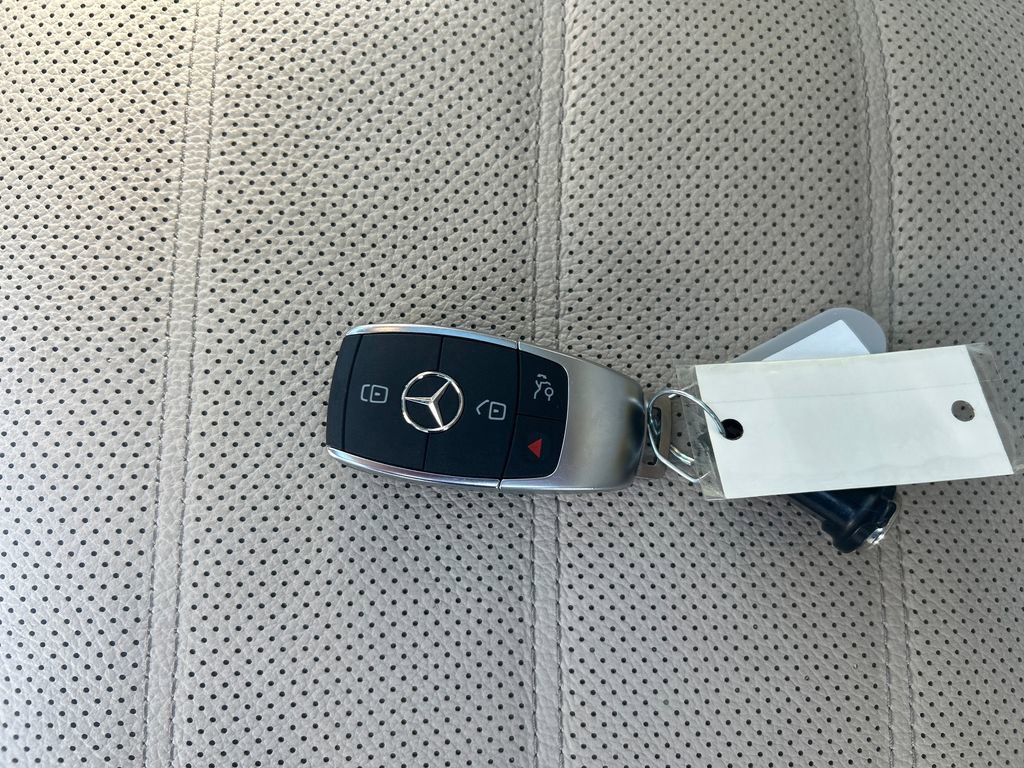 Used 2022 Mercedes-Benz GLE 450 4MATIC image 29
