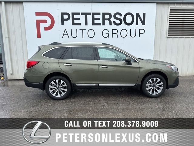 Used 2018 Subaru Outback 2.5i Touring w/ Popular Package #3 AWD/4WD image 3