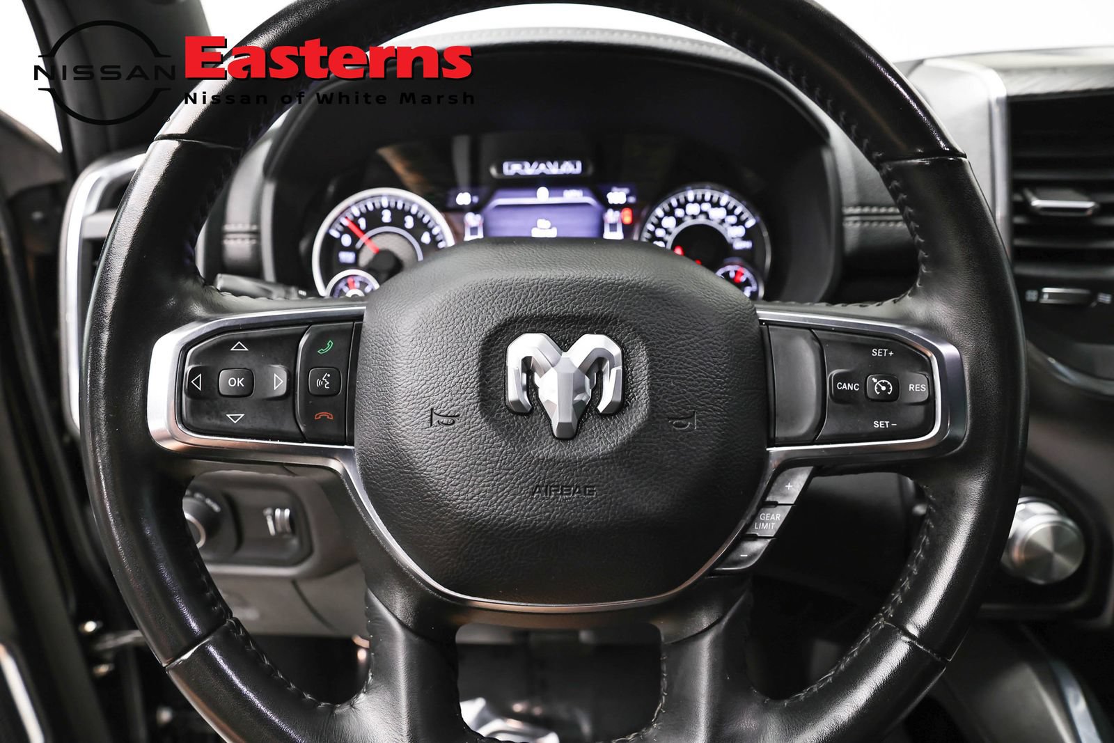 Used 2024 RAM 1500 Laramie RWD image 10