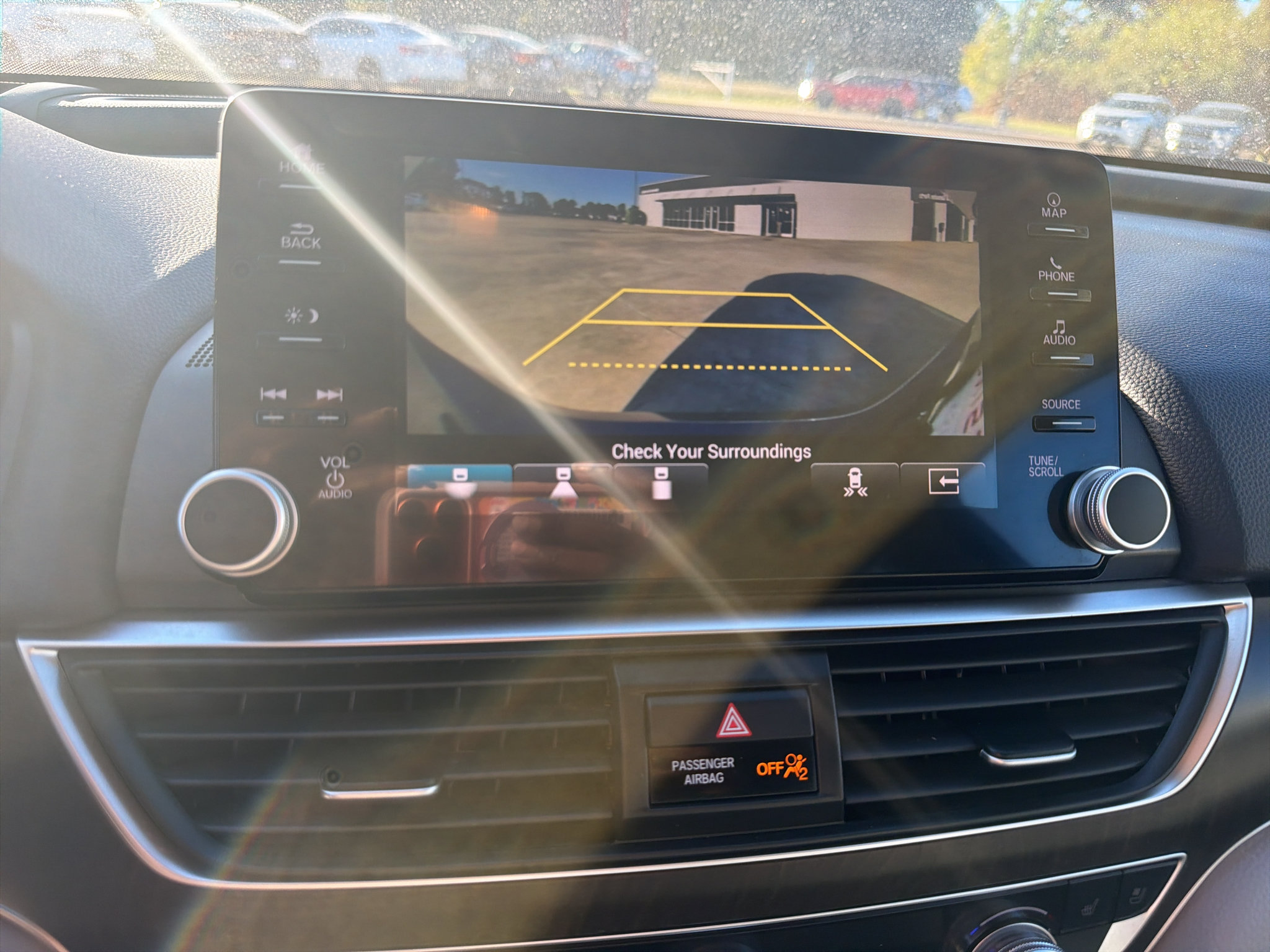 Used 2018 Honda Accord Touring image 13