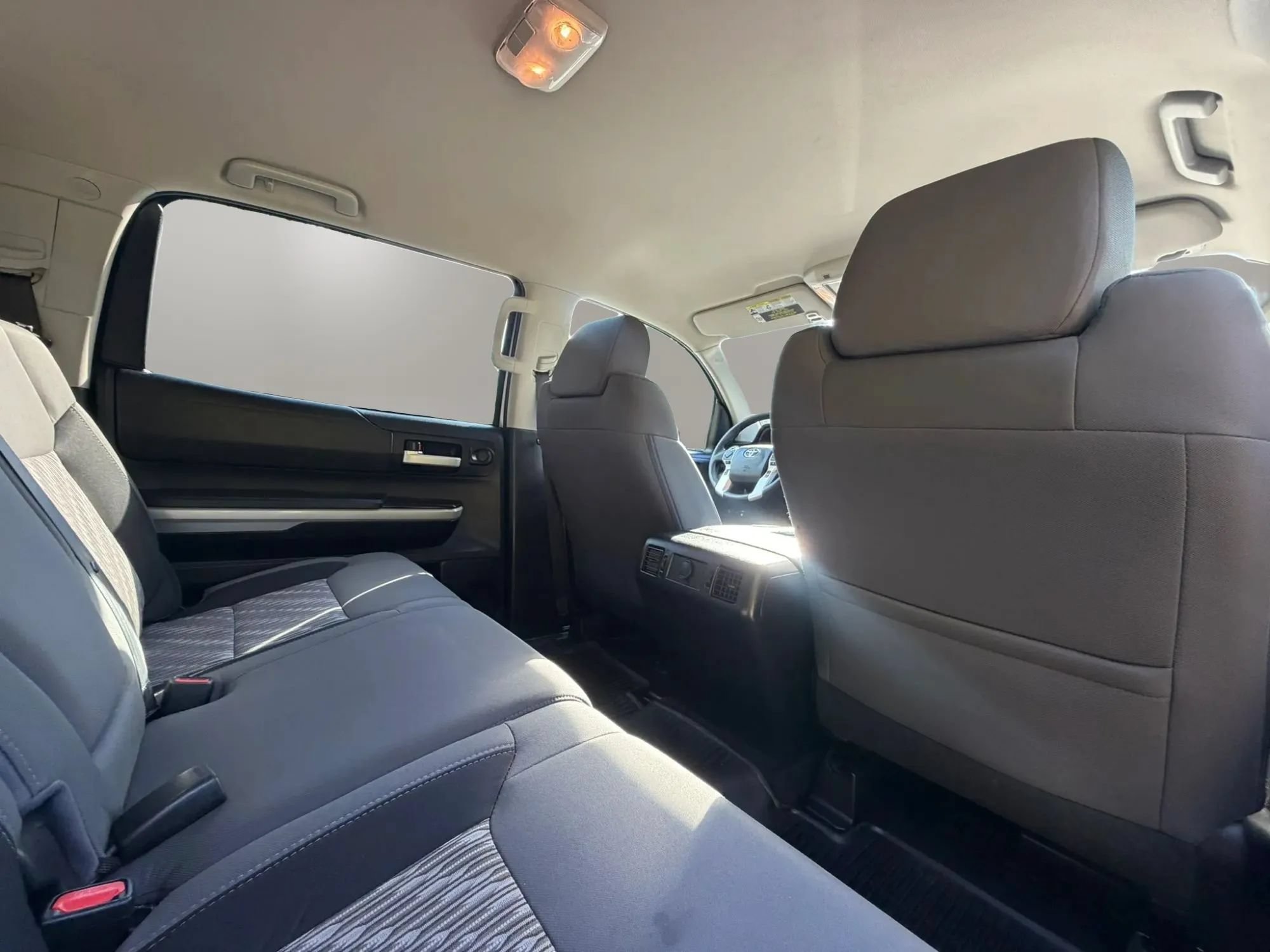 Used 2018 Toyota Tundra SR5 w/ SR5 Upgrade Package RWD image 17
