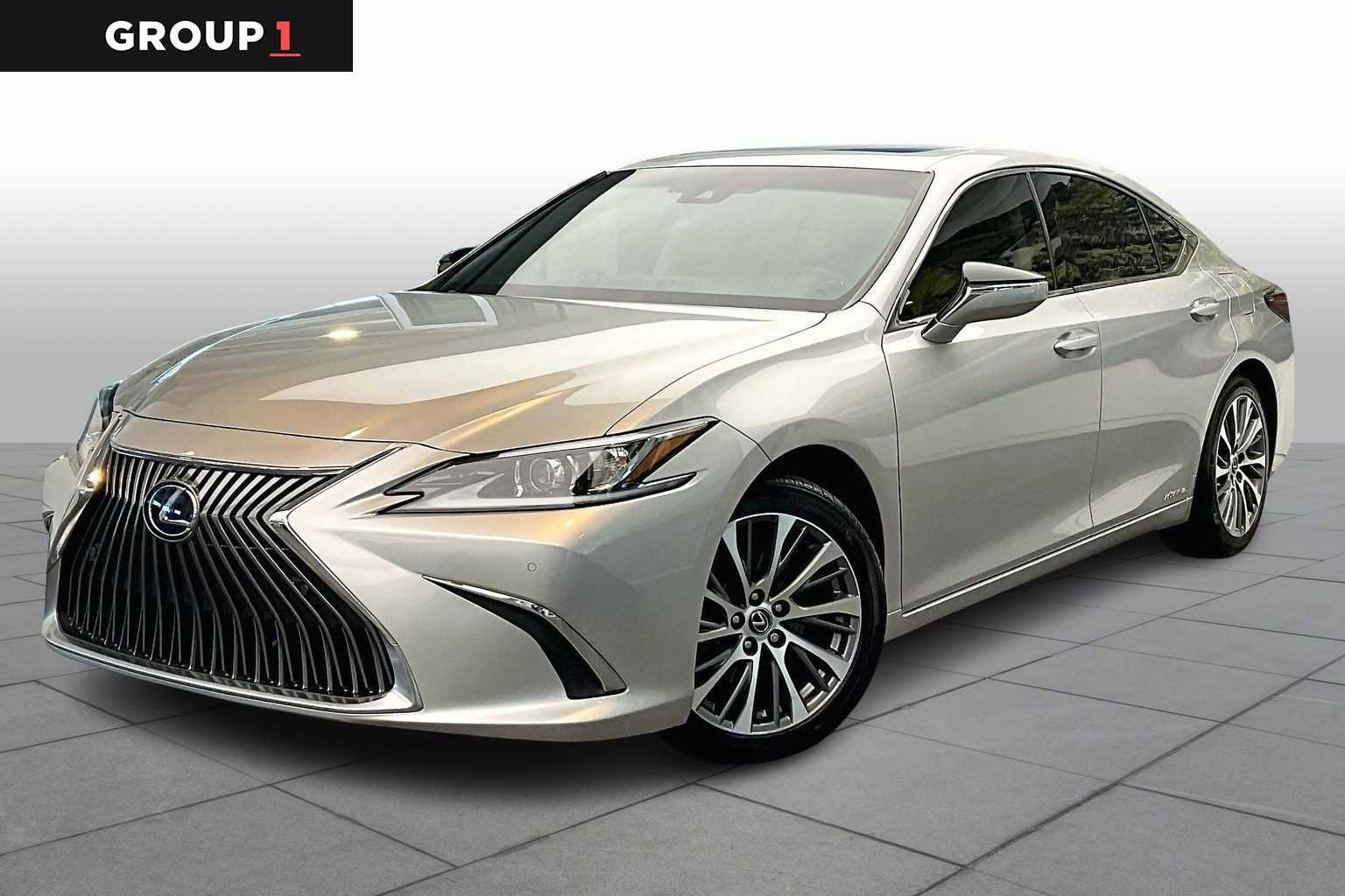 Used 2021 Lexus ES 300h w/ Premium Package image 1