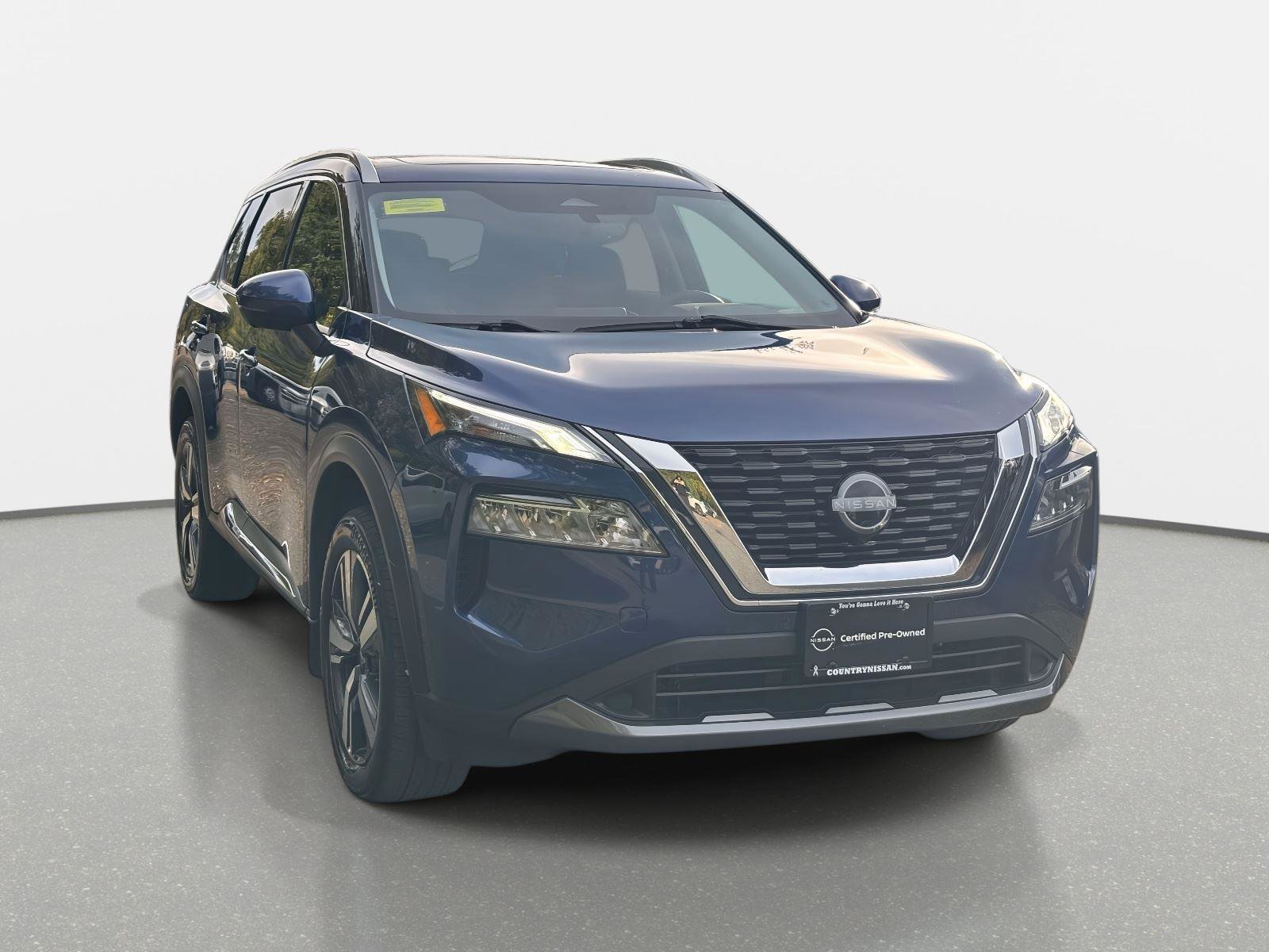 Used 2023 Nissan Rogue SL image 3