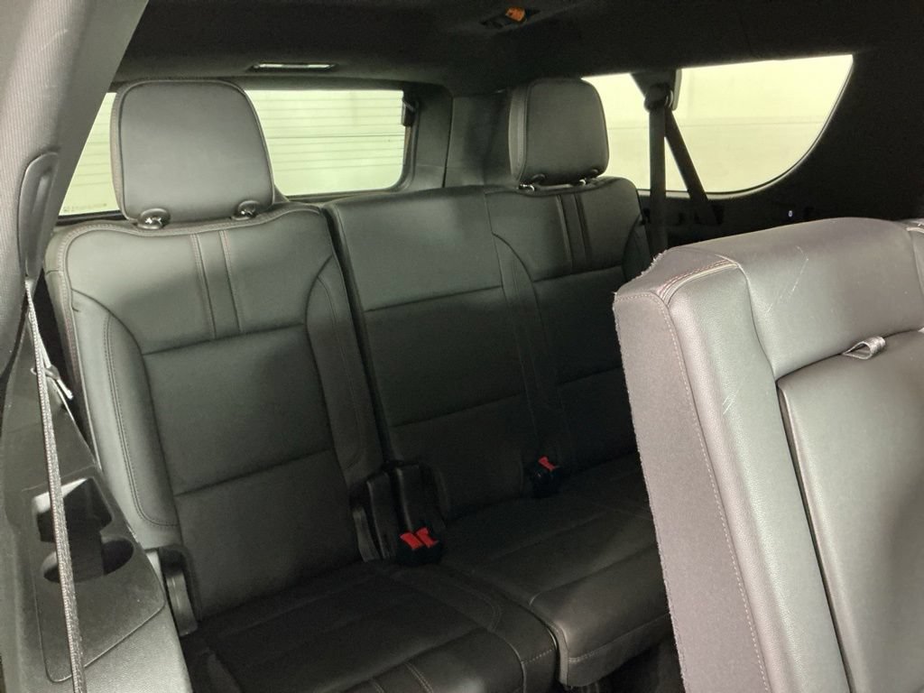 Used 2021 Chevrolet Suburban RST w/ Rear Media and Nav Package AWD/4WD image 8