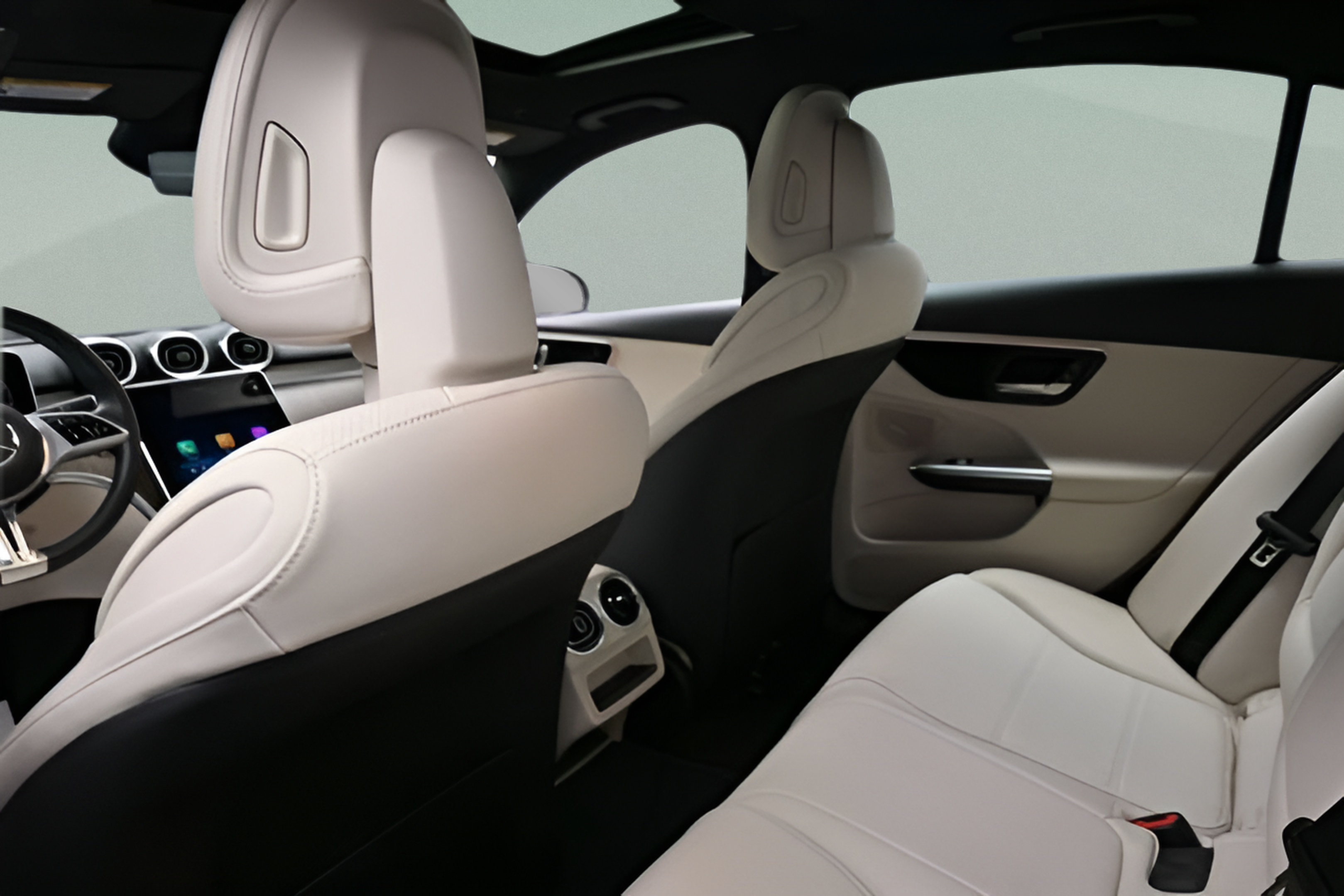 Used 2025 Mercedes-Benz C 300 Sedan image 50