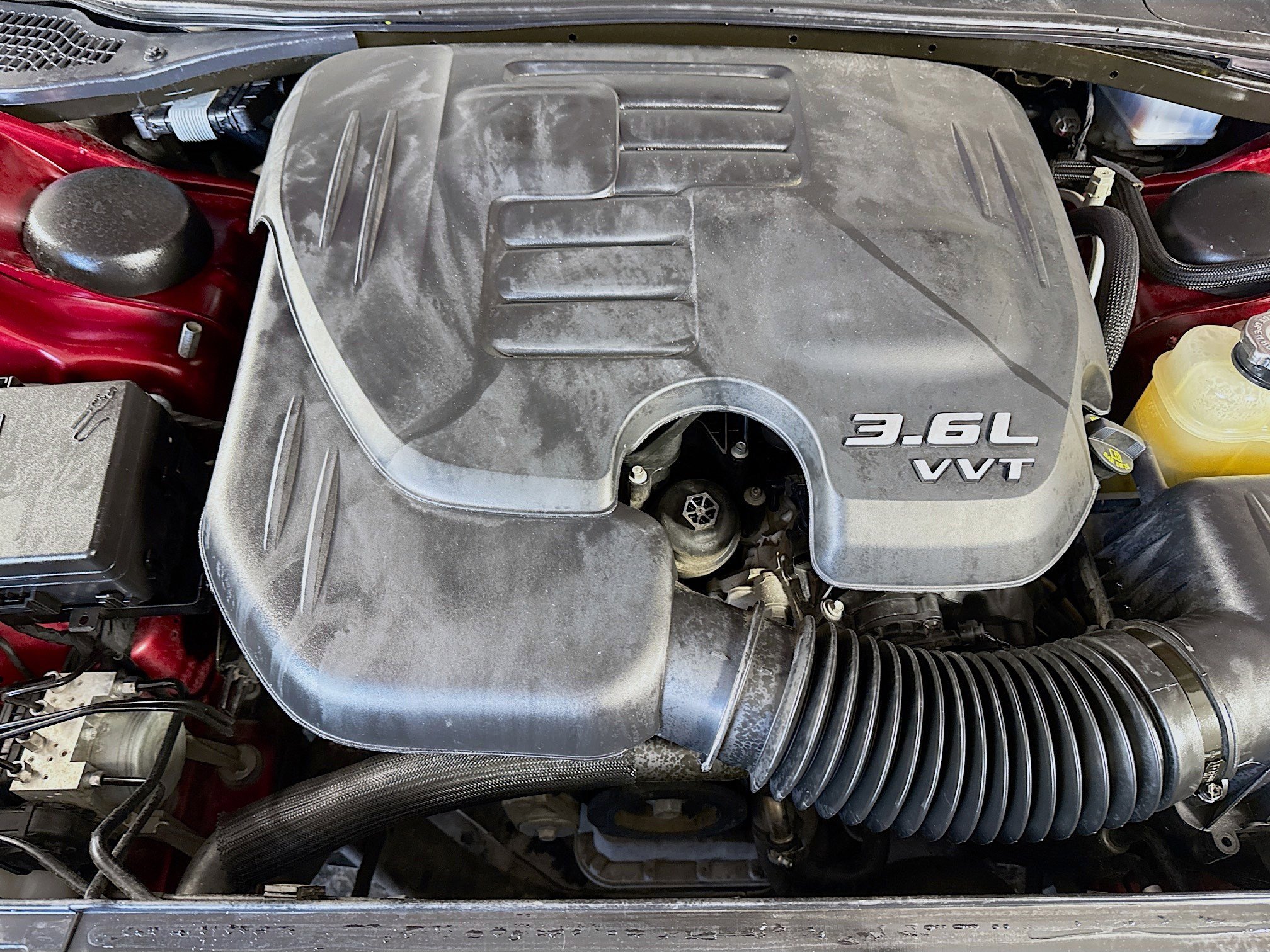 Used 2022 Dodge Challenger SXT RWD image 37