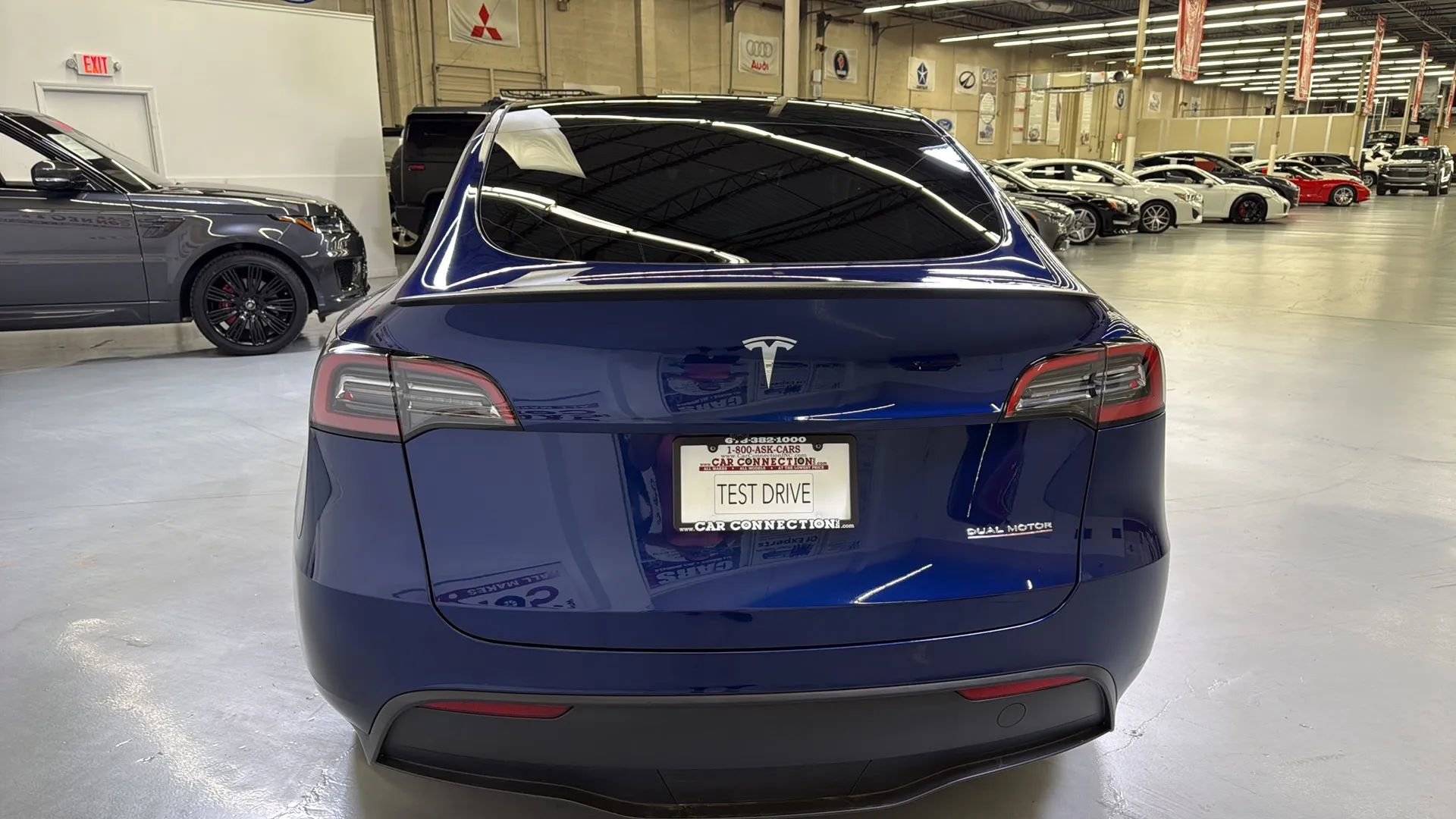 Used 2024 Tesla Model Y Performance AWD/4WD image 8