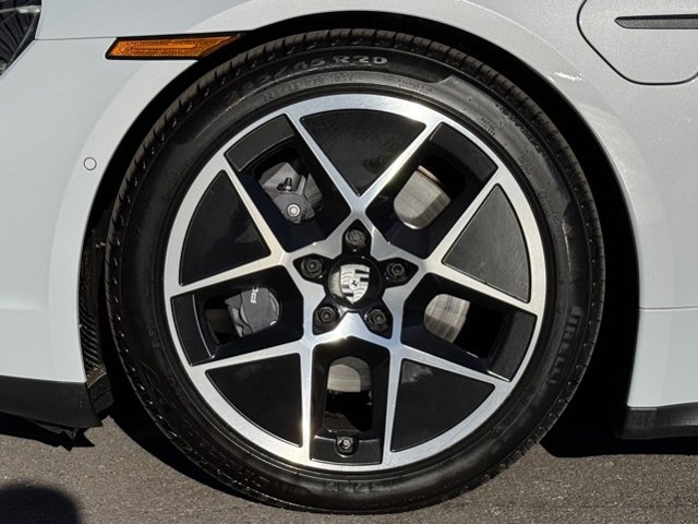 New 2025 Porsche Taycan image 11