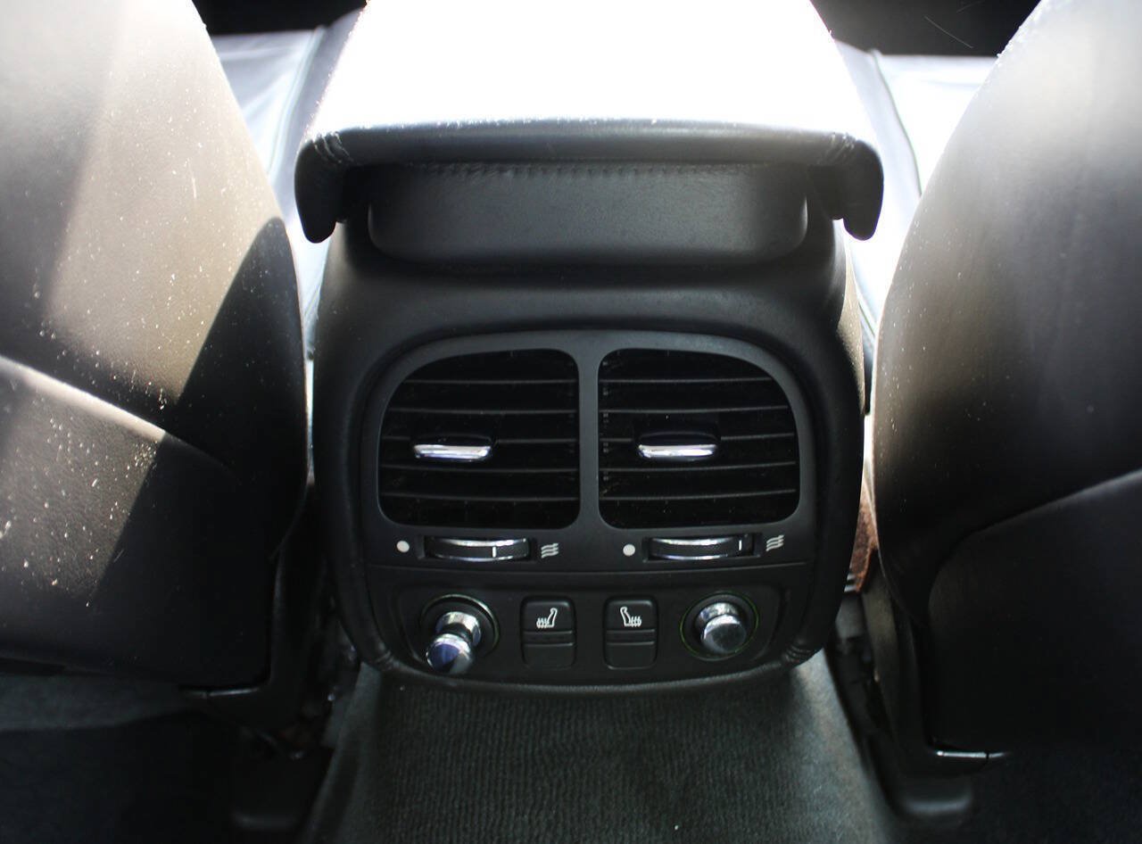 Used 2007 Jaguar XJ8 L RWD image 35
