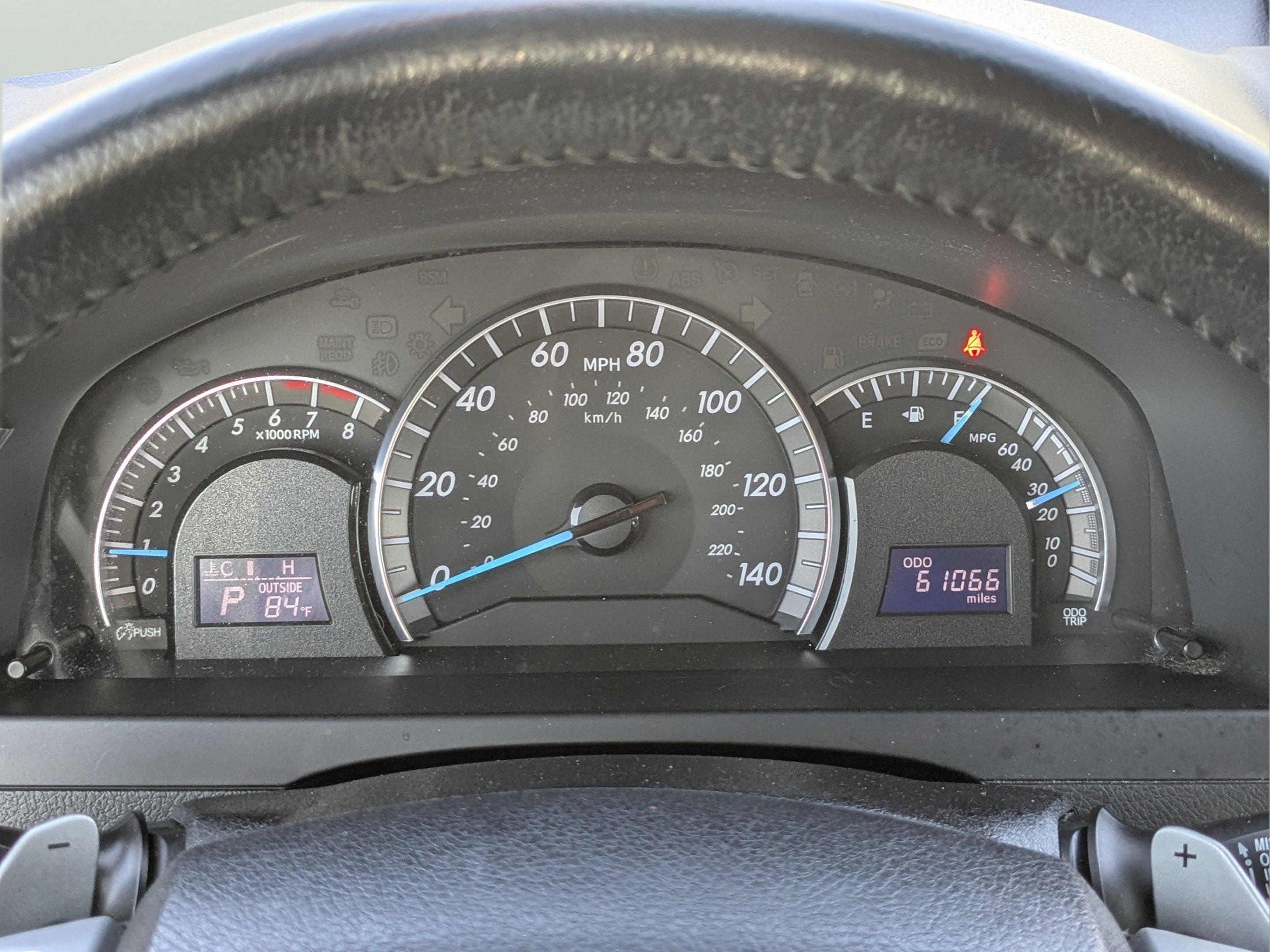 Used 2014 Toyota Camry SE FWD image 26