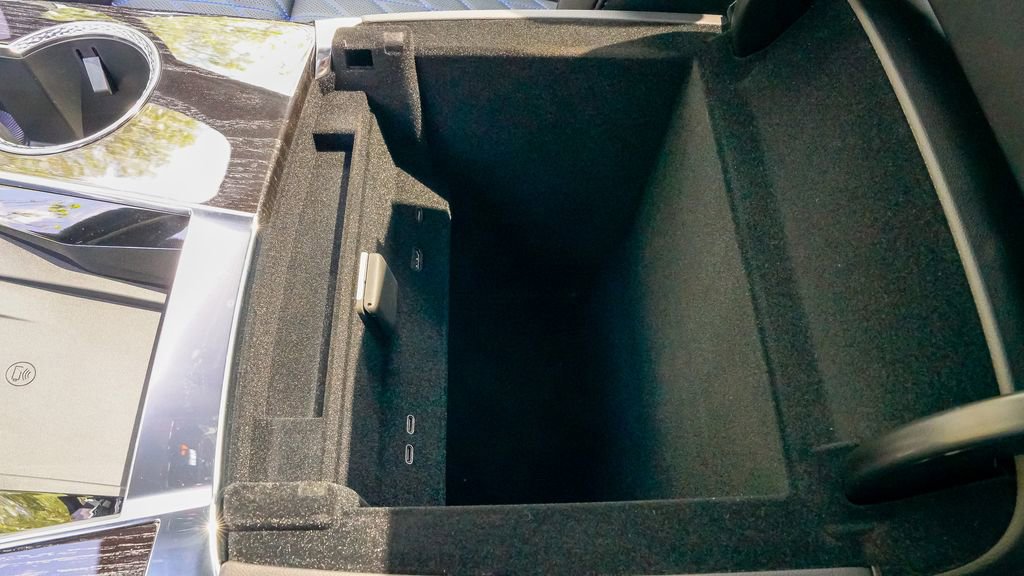 New 2026 Cadillac Escalade IQL Luxury image 30