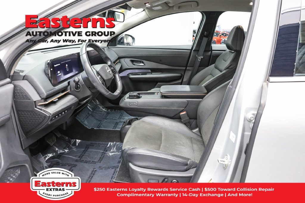 Used 2023 Nissan Ariya FWD image 14
