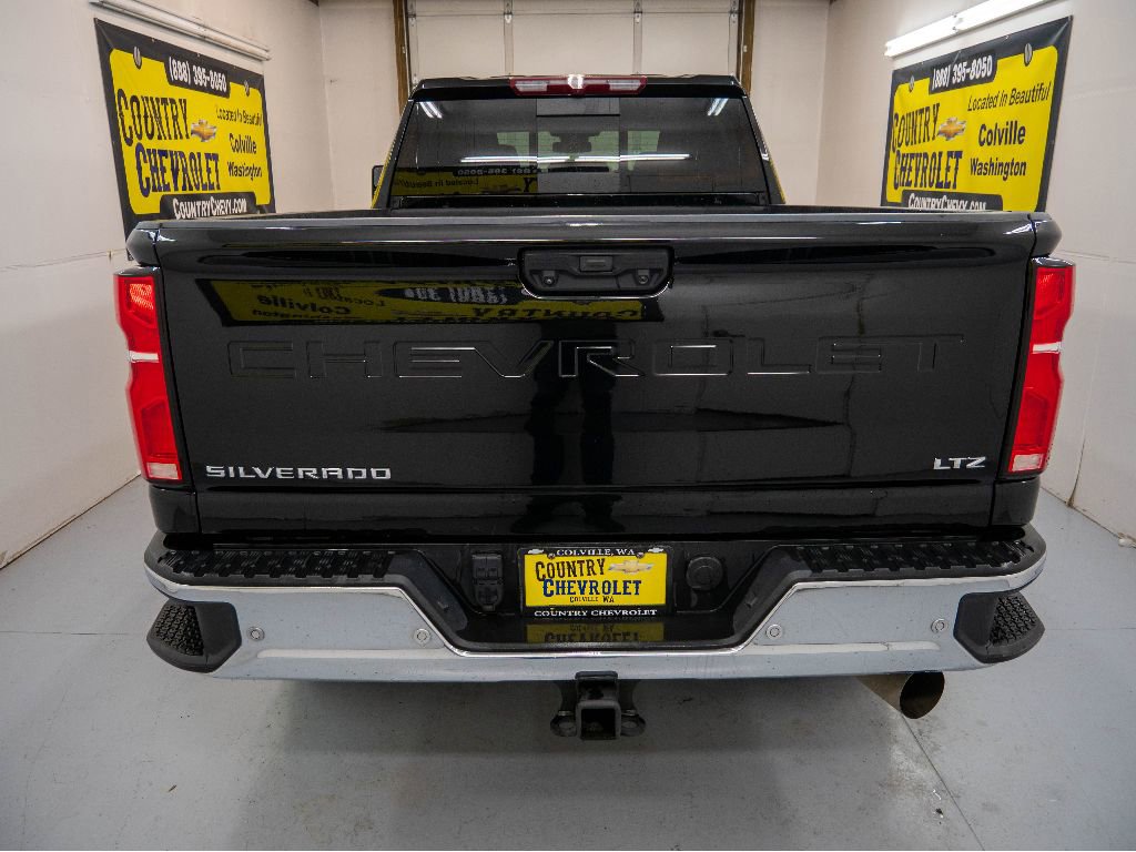 Used 2024 Chevrolet Silverado 2500 LTZ w/ LTZ Convenience Package AWD/4WD image 6