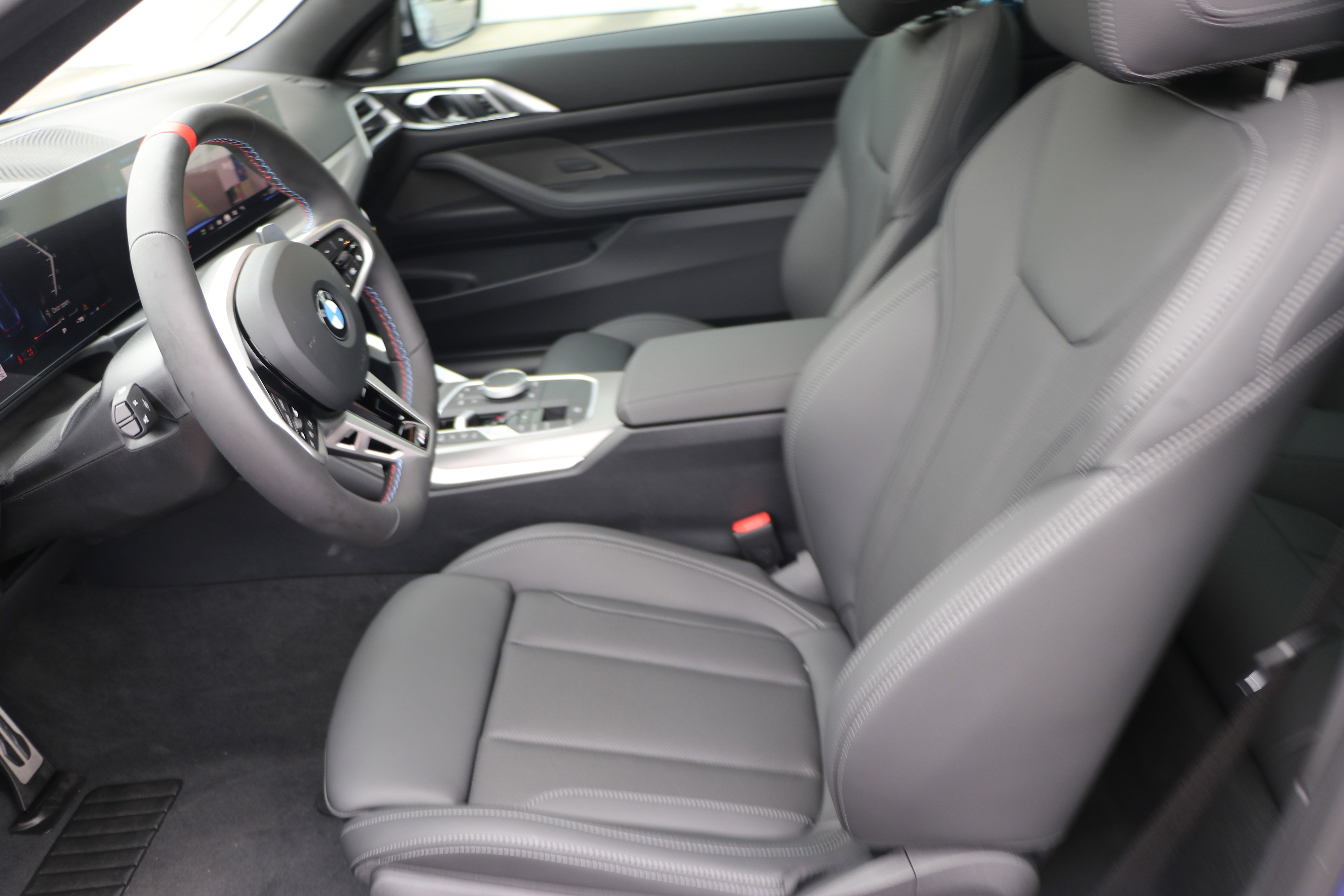 Certified 2026 BMW 440i xDrive Coupe w/ Premium Package image 15