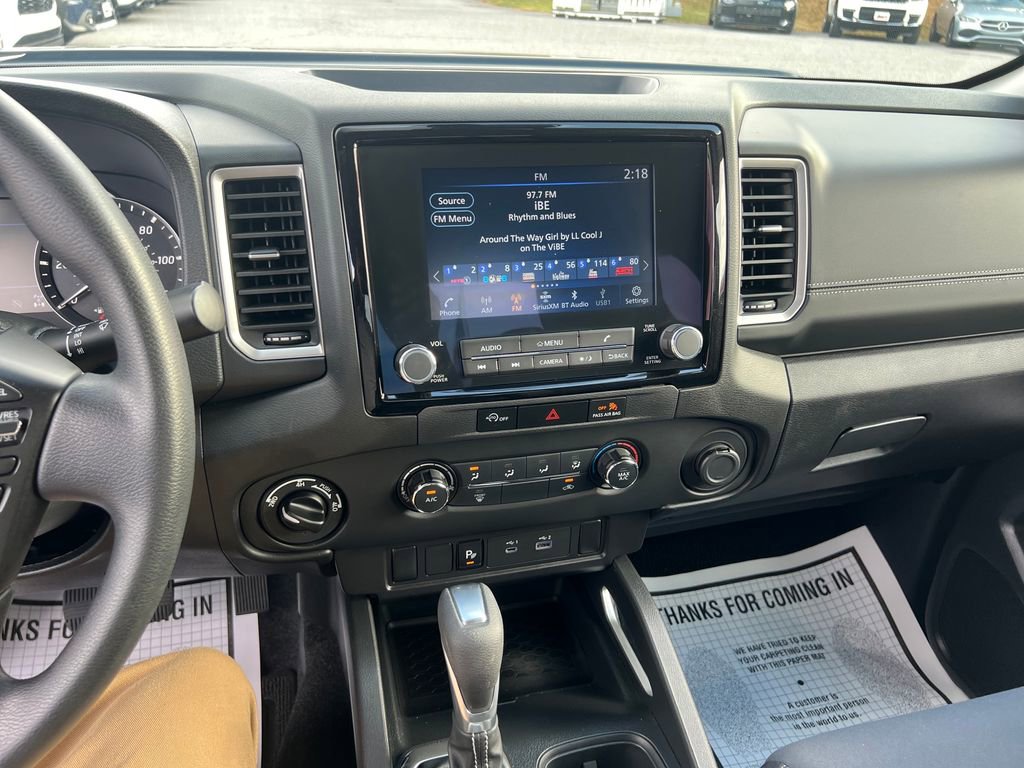 Used 2024 Nissan Frontier SV w/ Technology Package image 19
