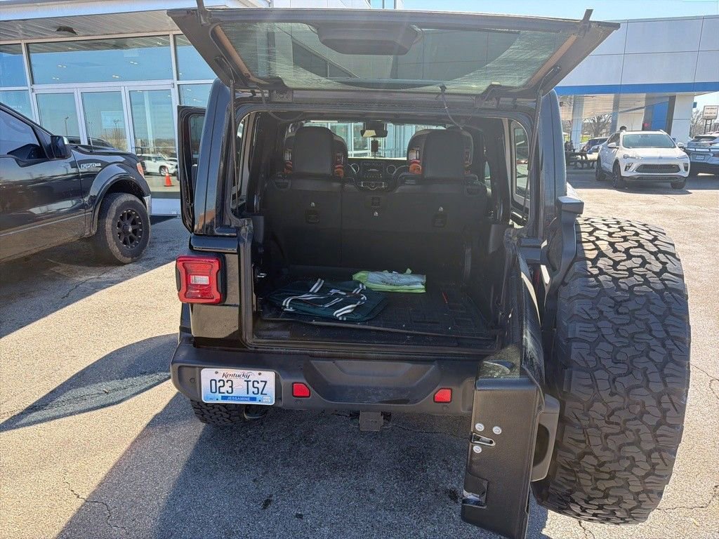 Used 2020 Jeep Wrangler Unlimited Sahara image 8