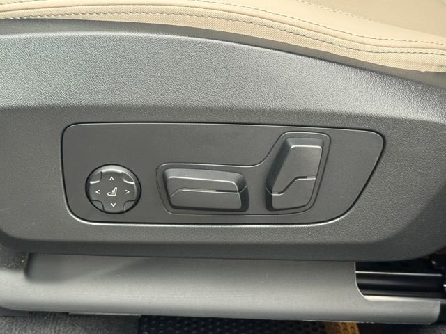 Certified 2024 BMW X1 xDrive28i w/ Technology Package image 13