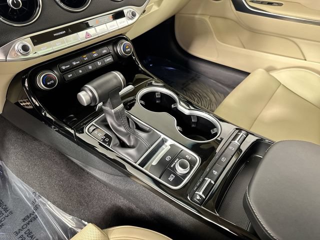 Used 2022 Kia Stinger GT-Line w/ Sun & Sound Package AWD/4WD image 18