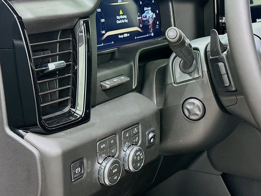 New 2026 GMC Sierra 1500 AT4 w/ AT4 Premium Package AWD/4WD image 10