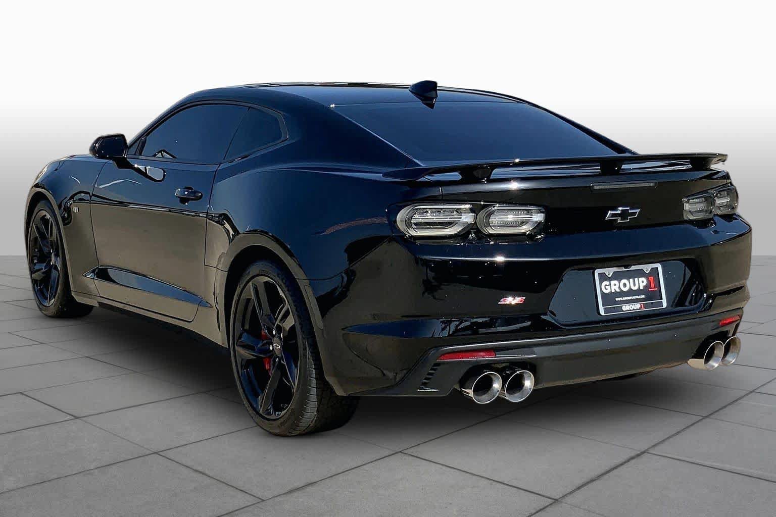 Used 2023 Chevrolet Camaro SS RWD image 11