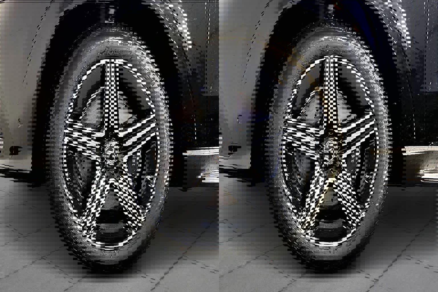 New 2026 Mercedes-Benz GLE 450 4MATIC image 17