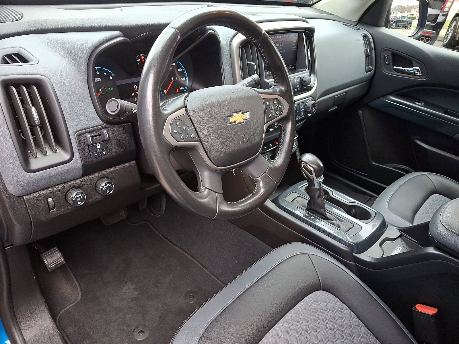 Used 2022 Chevrolet Colorado Z71 image 15