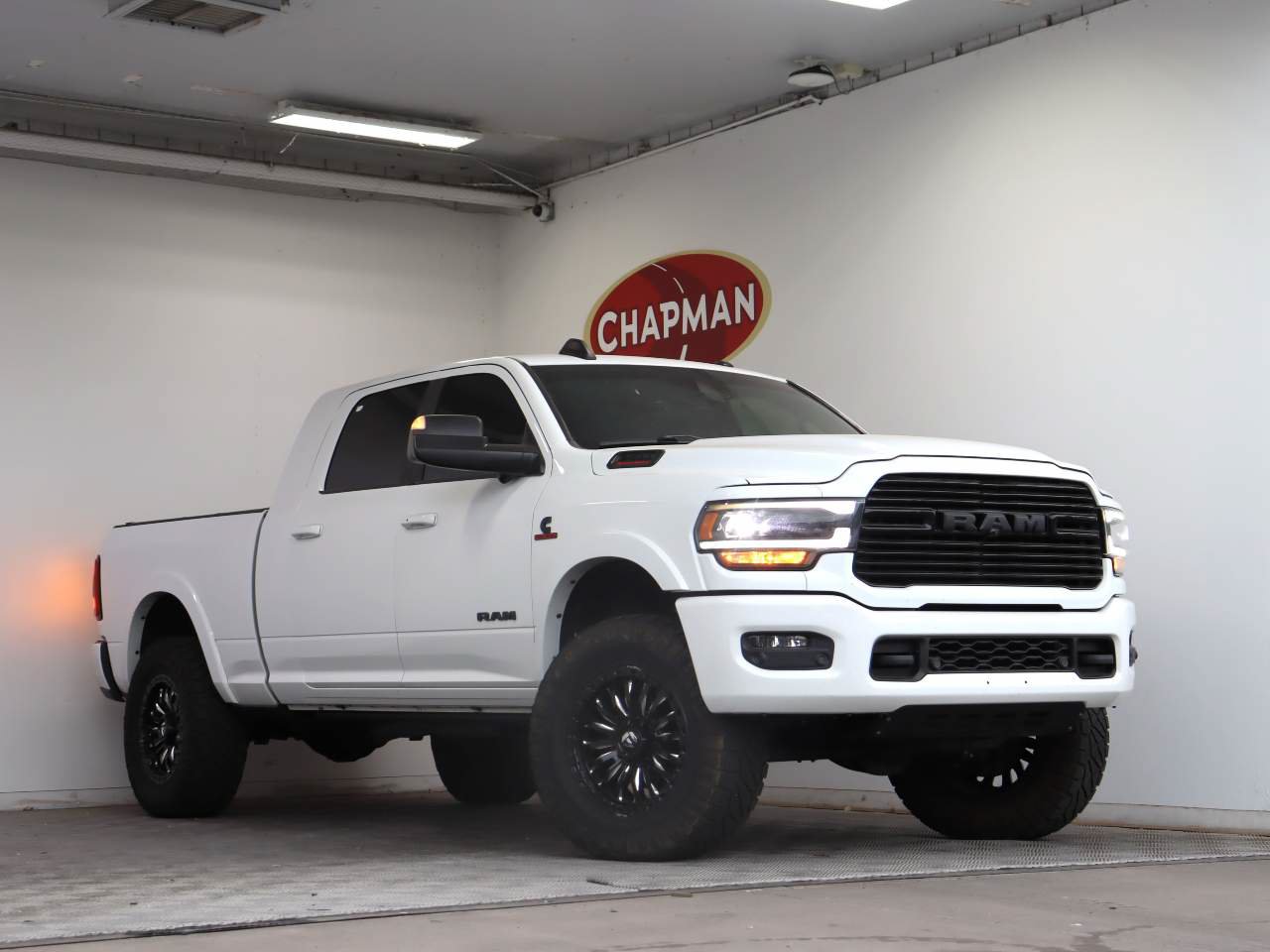 Used 2019 RAM 2500 Laramie w/ Night Edition AWD/4WD image 1
