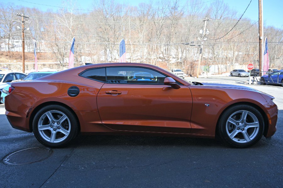 Used 2023 Chevrolet Camaro LT image 6