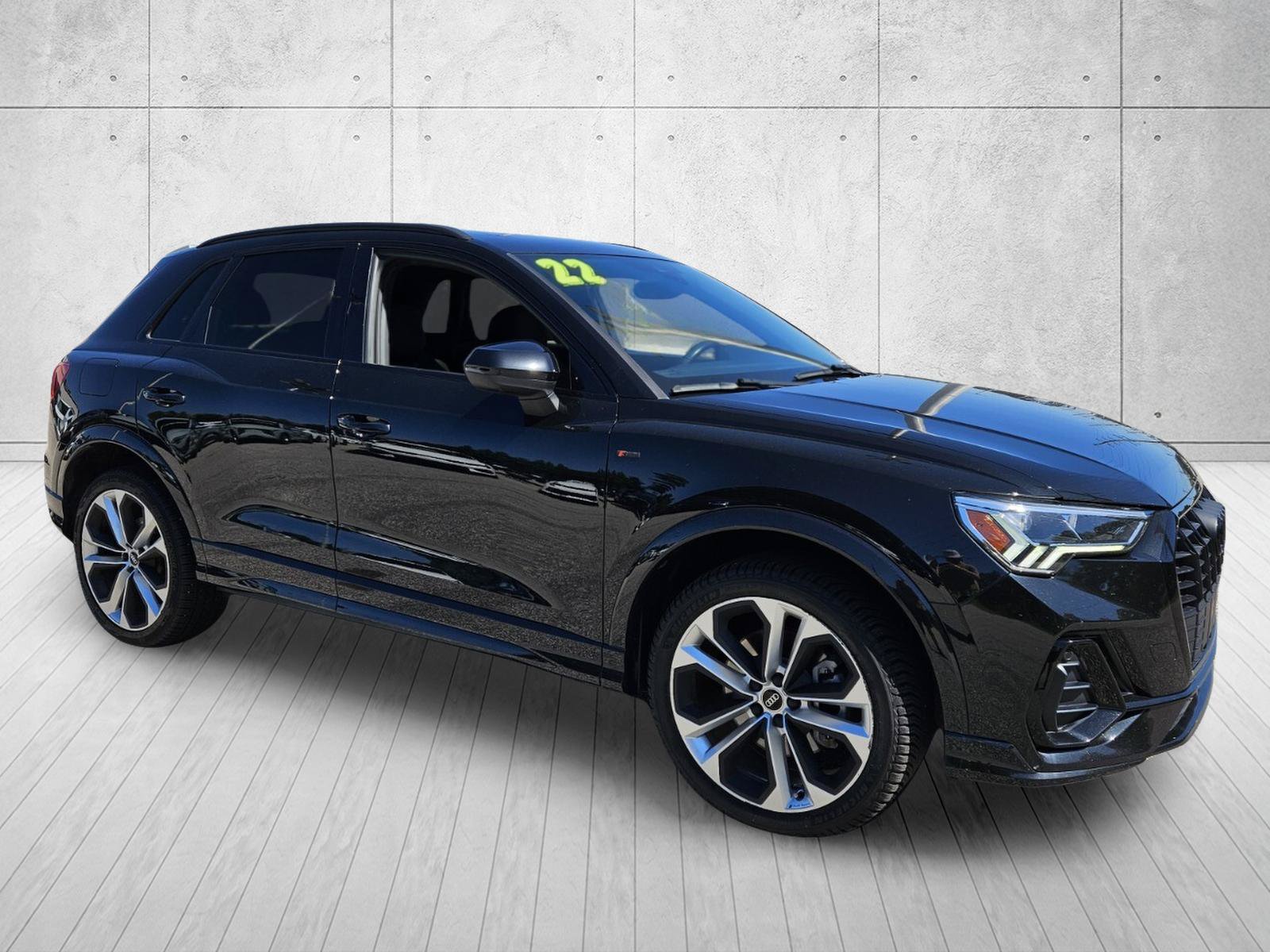 Used 2022 Audi Q3 2.0T Premium Plus w/ Premium Plus Package