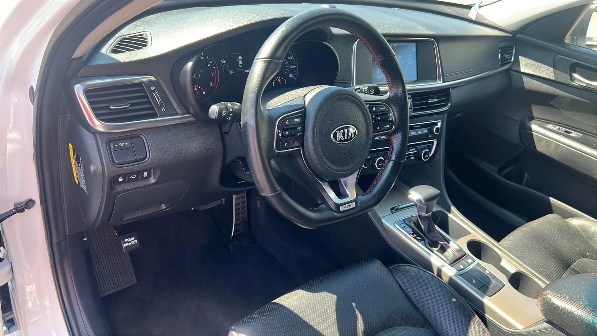 Used 2017 Kia Optima SX image 23