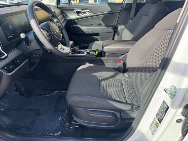 Certified 2024 Kia Sportage LX FWD image 17