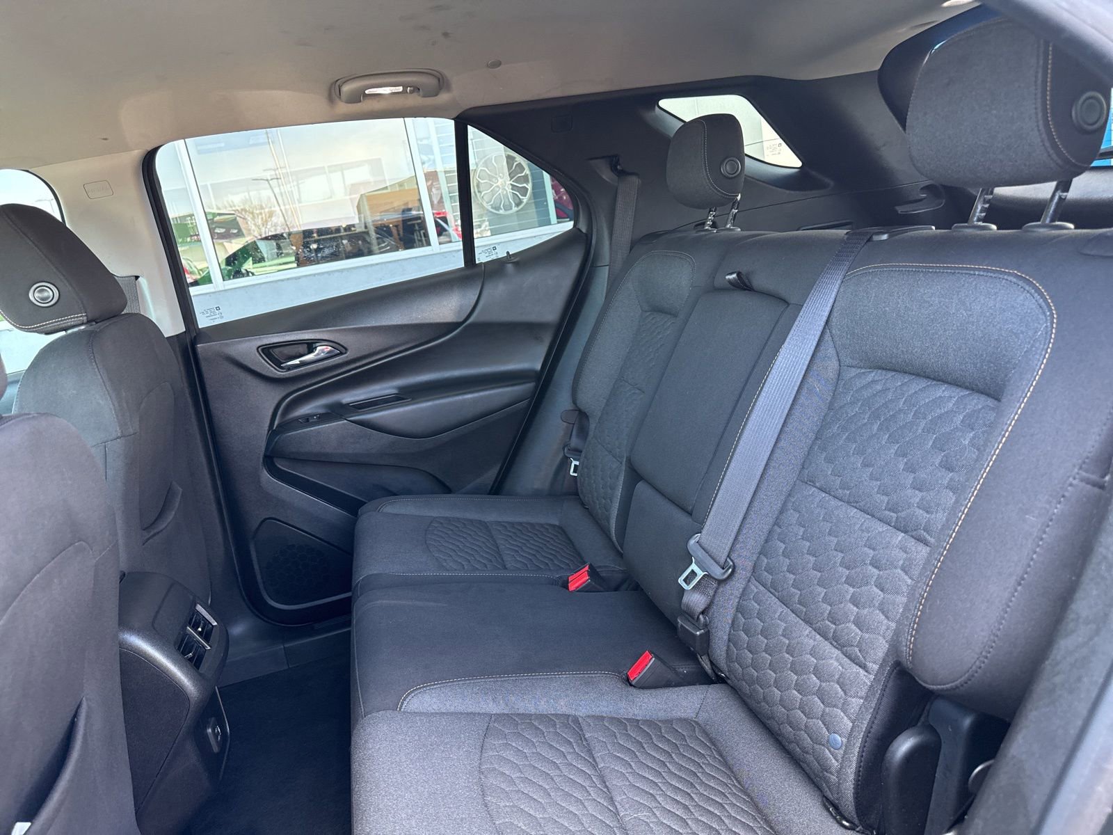 Used 2020 Chevrolet Equinox LT AWD/4WD image 17