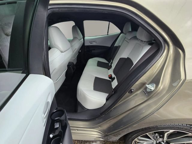 Used 2019 Toyota Corolla XSE FWD image 12