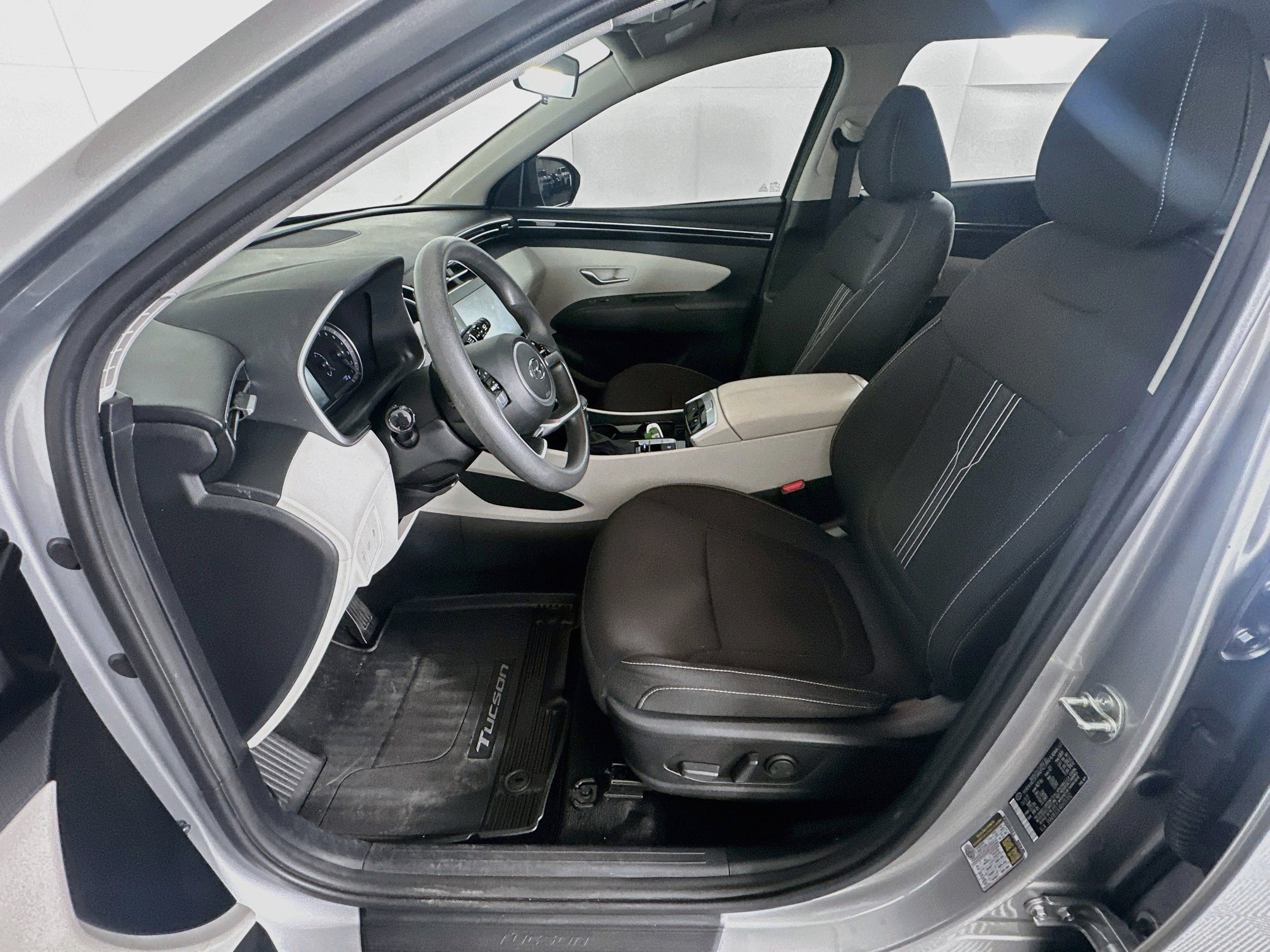 Used 2024 Hyundai Tucson SEL FWD image 13
