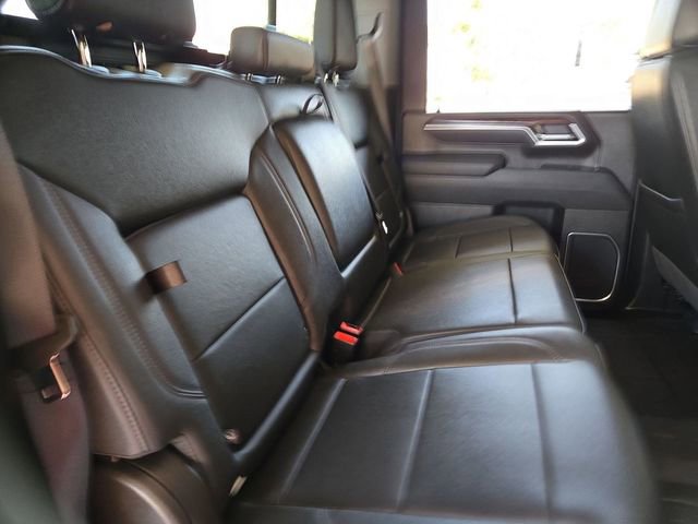 Certified 2025 GMC Sierra 2500 SLT image 28