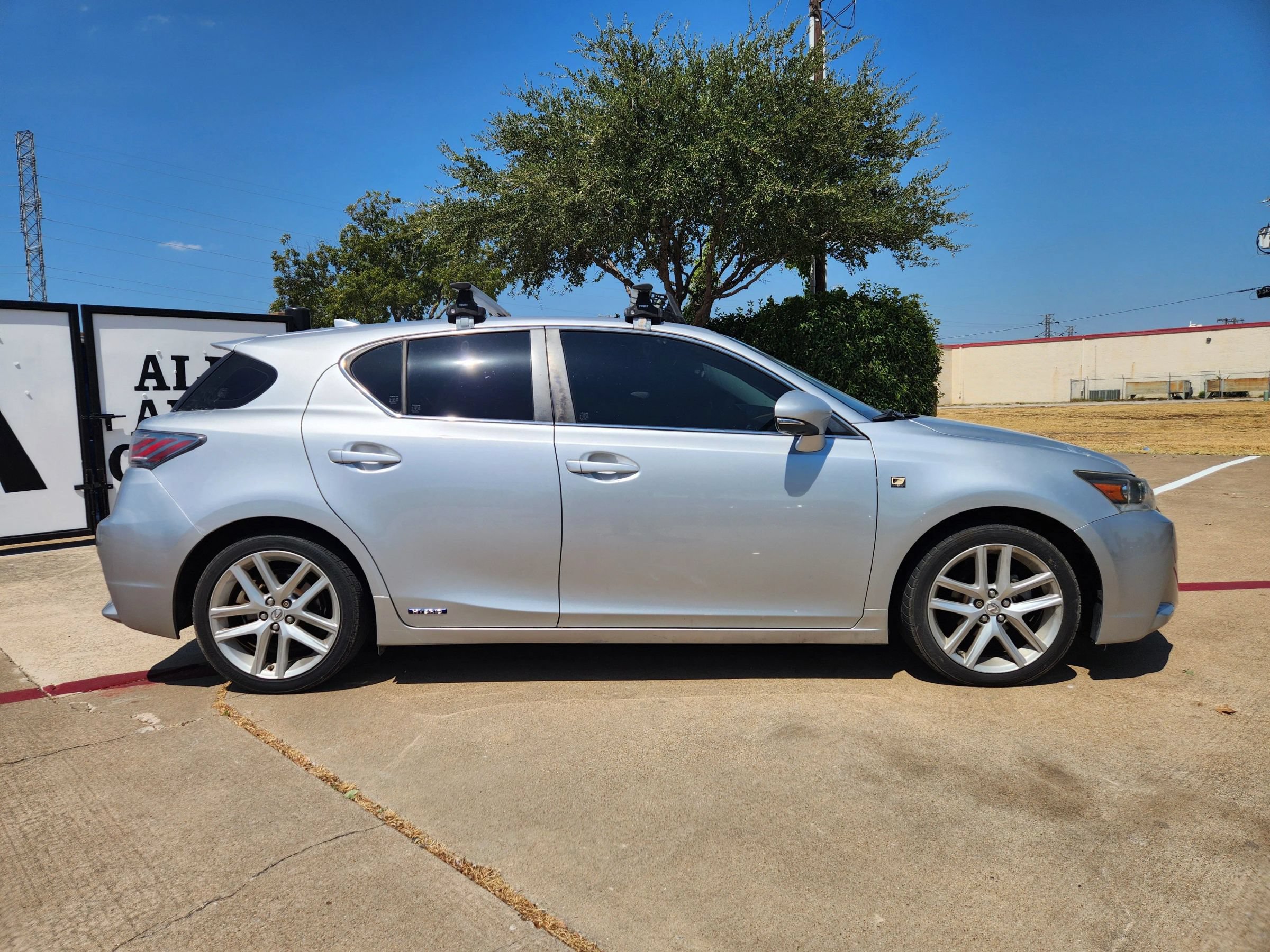 Used 2016 Lexus CT 200h FWD image 6