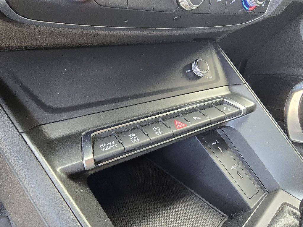 Used 2022 Audi Q3 2.0T Premium Plus AWD/4WD image 21