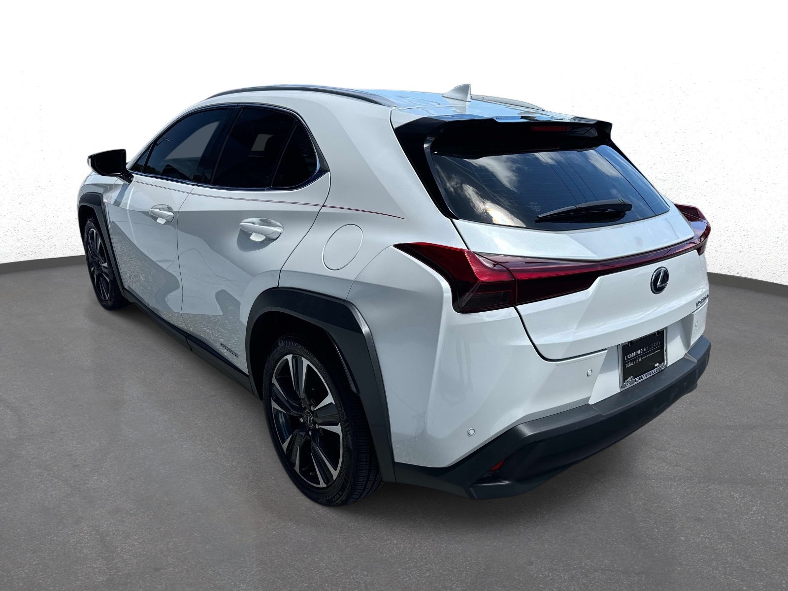 Certified 2020 Lexus UX 250h w/ Premium Package AWD/4WD image 5