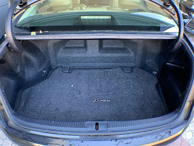 Used 2014 Lexus ES 300h w/ Premium Package w/Bamboo Trim FWD image 24